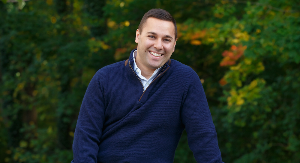 Daniel Simonelli | Port Washington Real Estate Agent | Douglas Elliman Real Estate