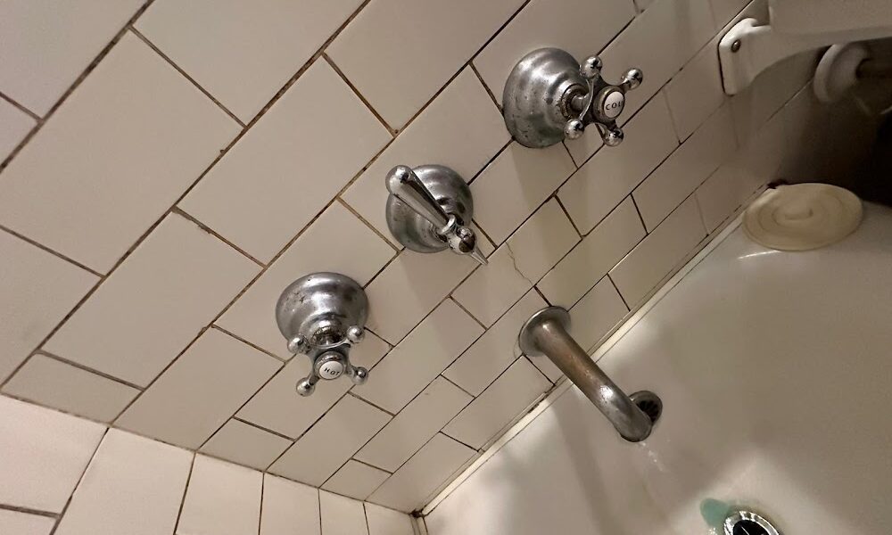 525 Plumbing & Electric Maintenance